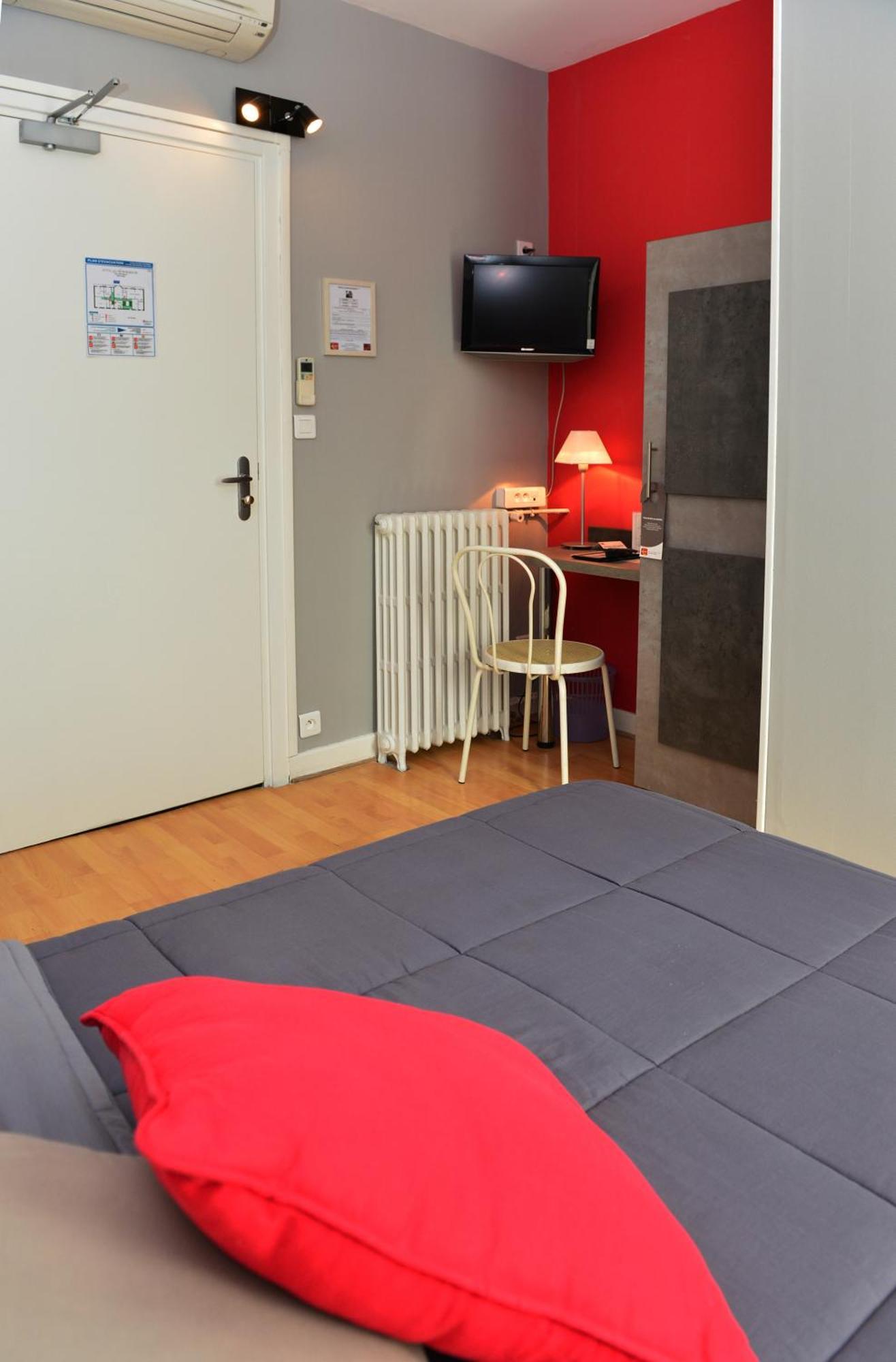טרבה Hotel La Croix Blanche חדר תמונה