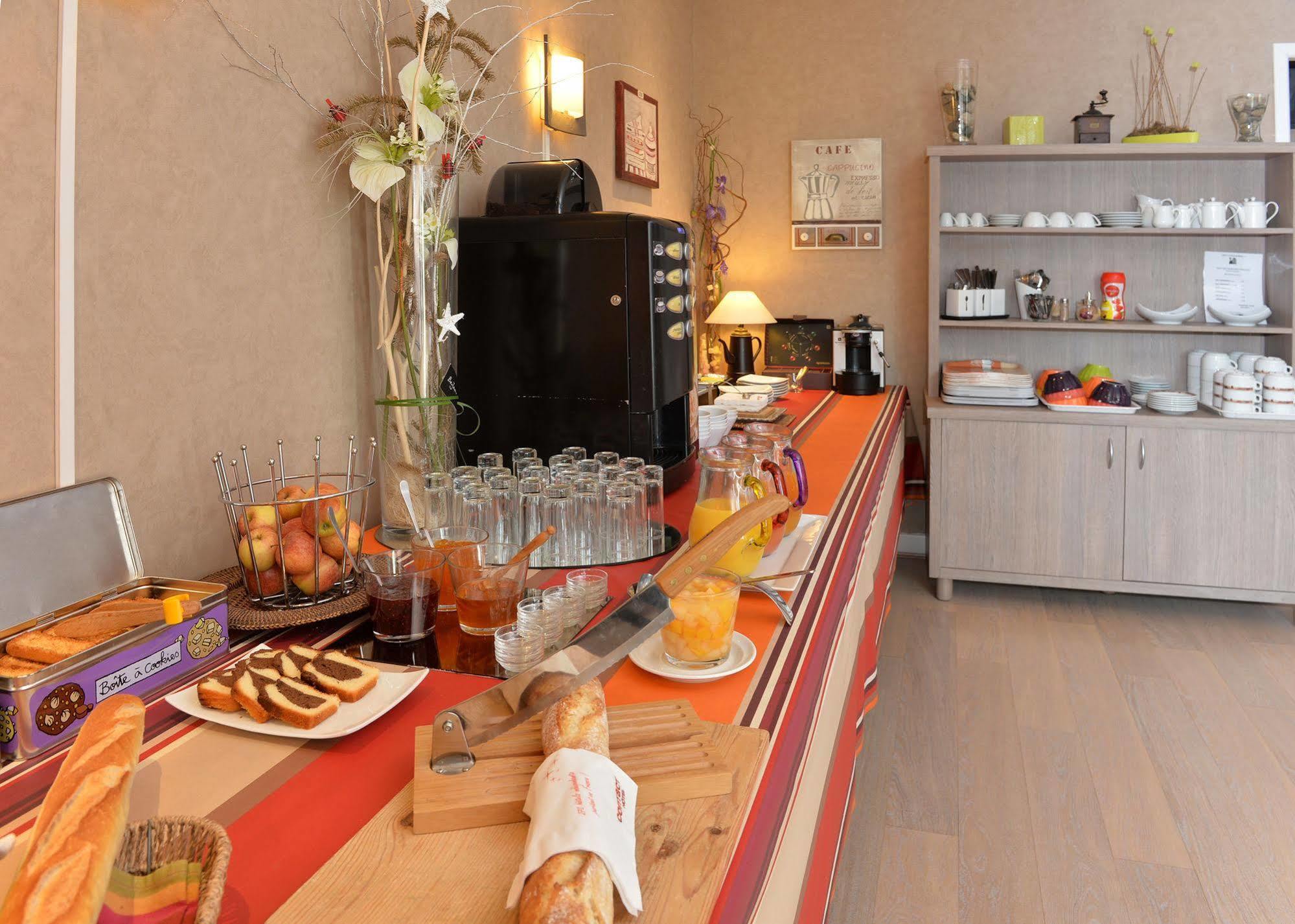 טרבה Hotel La Croix Blanche מראה חיצוני תמונה